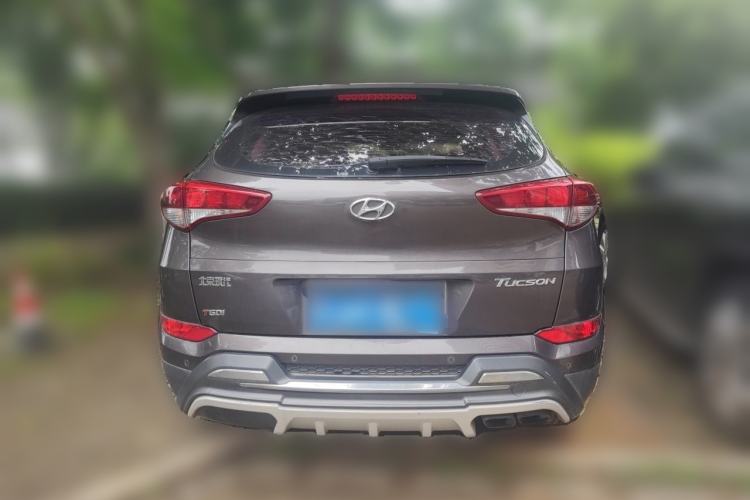 Used Hyundai Tucson 2015 1.6T Dual-Clutch Two-Wheel-Drive Smart Model Rear