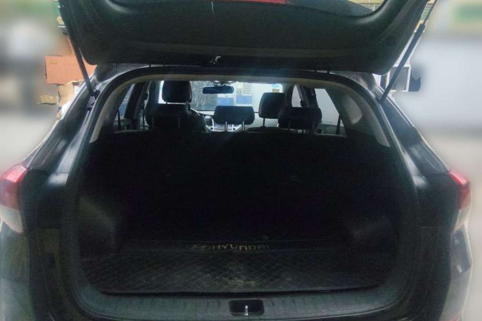 Used Hyundai Tucson 2015 1.6T Dual-Clutch Two-Wheel-Drive Smart Model Trunk