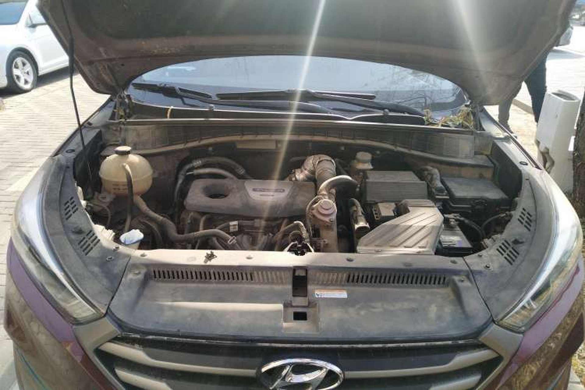 Used Hyundai Tucson 2015 1.6T Dual-Clutch Two-Wheel-Drive Smart Model Engine Bay