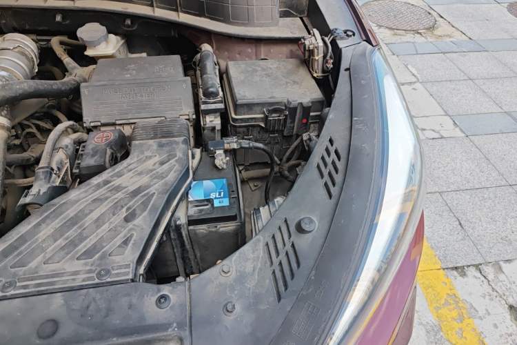 Used Hyundai Tucson 2015 1.6T Dual-Clutch Two-Wheel-Drive Smart Model Engine Bay Left