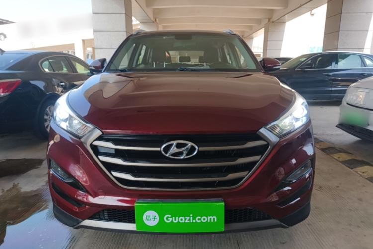 Used Hyundai Tucson 2015 1.6T Dual-Clutch Two-Wheel-Drive Smart Model Front
