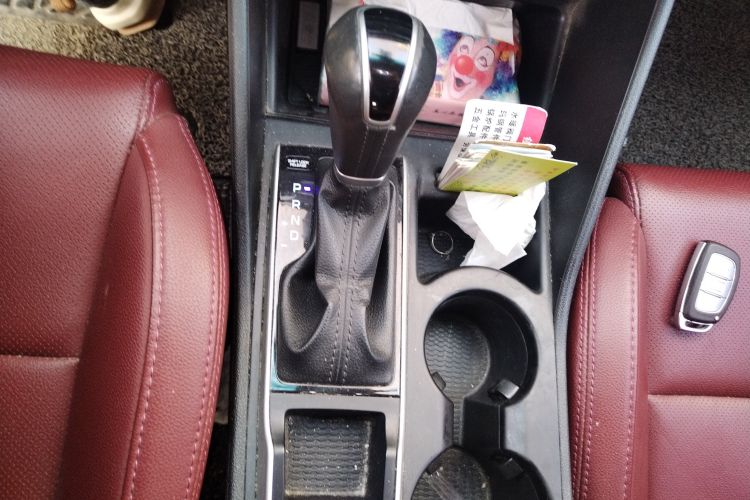 Used Hyundai Tucson 2015 1.6T Dual-Clutch Two-Wheel-Drive Smart Model Gear Lever
