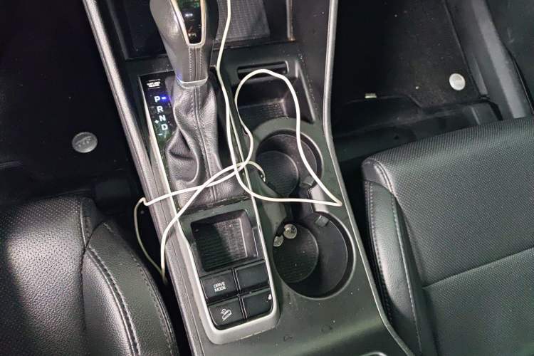 Used Hyundai Tucson 2015 1.6T Dual-Clutch Two-Wheel-Drive Smart Model Gear Lever