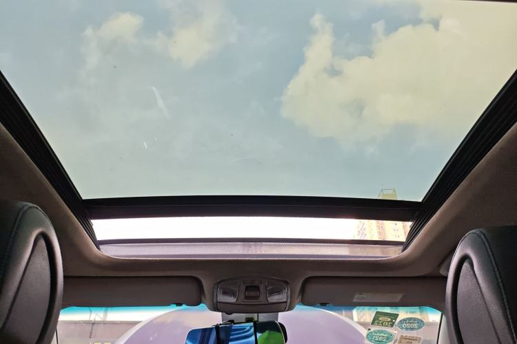 Used Hyundai Tucson 2015 1.6T Dual-Clutch Two-Wheel-Drive Smart Model Headliner