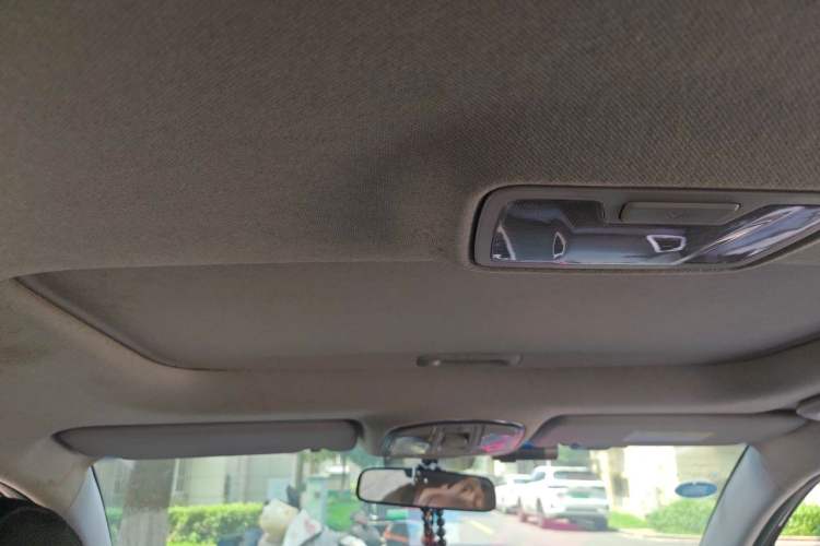 Used Hyundai Tucson 2015 1.6T Dual-Clutch Two-Wheel-Drive Smart Model Headliner