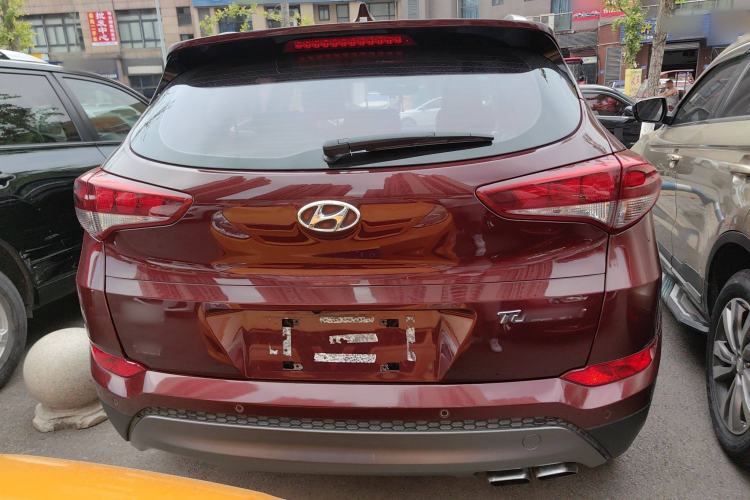 Used Hyundai Tucson 2015 1.6T Dual-Clutch Two-Wheel-Drive Smart Model Rear