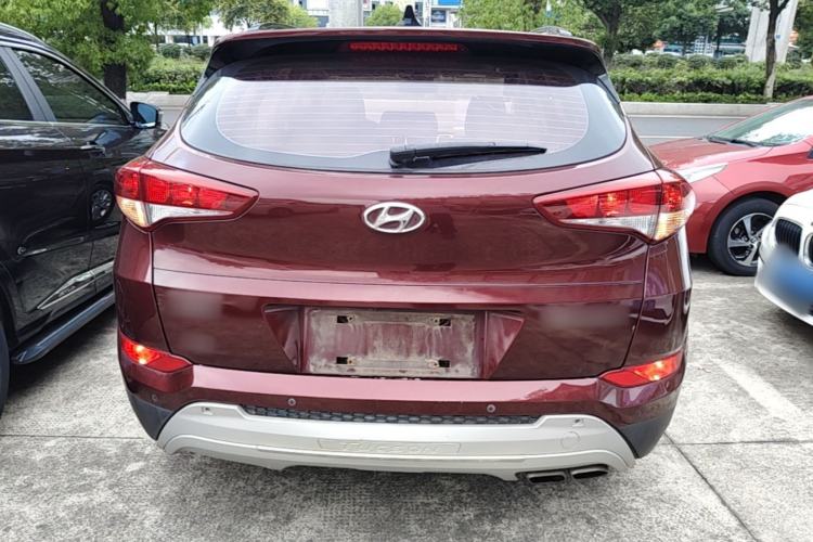 Used Hyundai Tucson 2015 1.6T Dual-Clutch Two-Wheel-Drive Smart Model Rear
