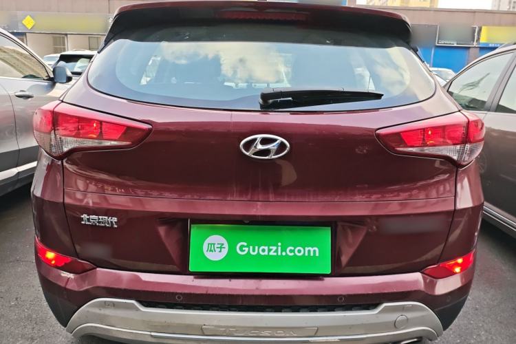 Used Hyundai Tucson 2015 1.6T Dual-Clutch Two-Wheel-Drive Smart Model Rear