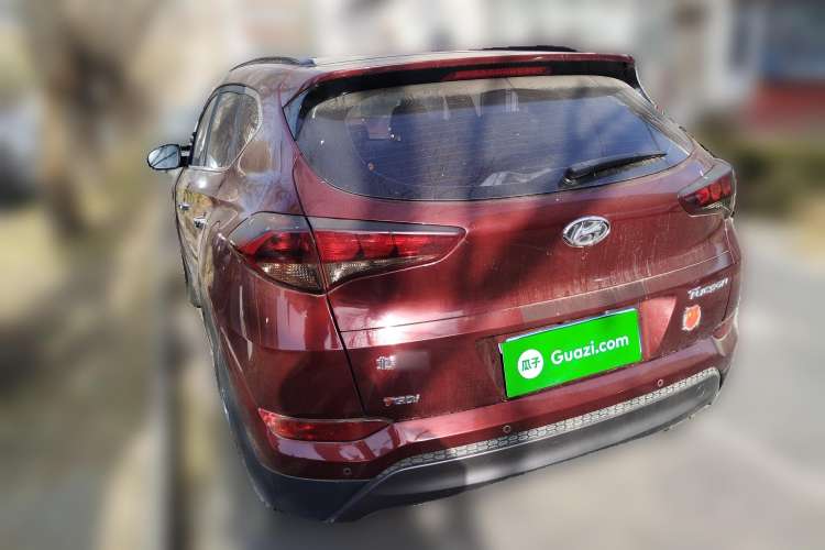 Used Hyundai Tucson 2015 1.6T Dual-Clutch Two-Wheel-Drive Smart Model Rear Left 45 Deg
