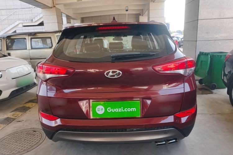 Used Hyundai Tucson 2015 1.6T Dual-Clutch Two-Wheel-Drive Smart Model Rear