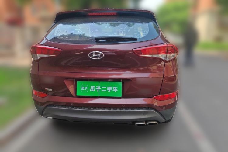 Used Hyundai Tucson 2015 1.6T Dual-Clutch Two-Wheel-Drive Smart Model Rear