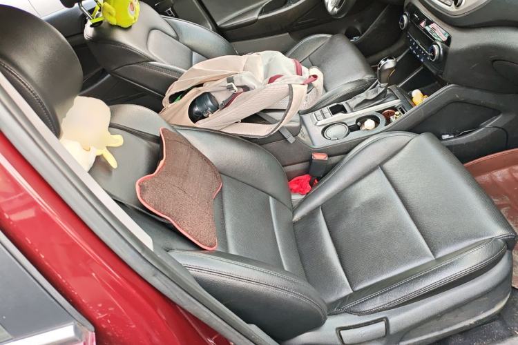 Used Hyundai Tucson 2015 1.6T Dual-Clutch Two-Wheel-Drive Smart Model Right Front Seat