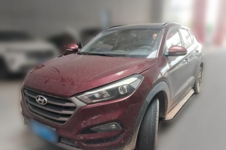 Used Hyundai Tucson 2015 1.6T Dual-Clutch Two-Wheel-Drive Smart Model Guazi used car, China used car export, Used car for sale, Used  cars, Cheapest cars for sale