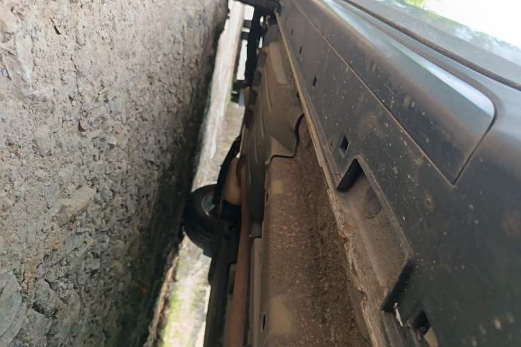 Used Hyundai Tucson 2015 1.6T Dual-Clutch Two-Wheel-Drive Smart Model Chassis Front Right