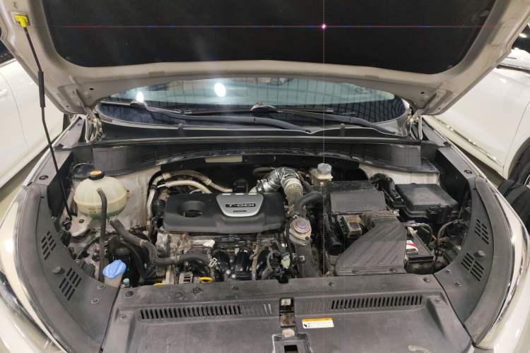Used Hyundai Tucson 2015 1.6T Dual-Clutch Two-Wheel-Drive Smart Model Engine Bay