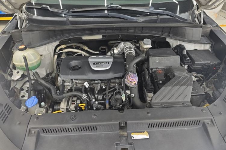Used Hyundai Tucson 2015 1.6T Dual-Clutch Two-Wheel-Drive Smart Model Engine Bay
