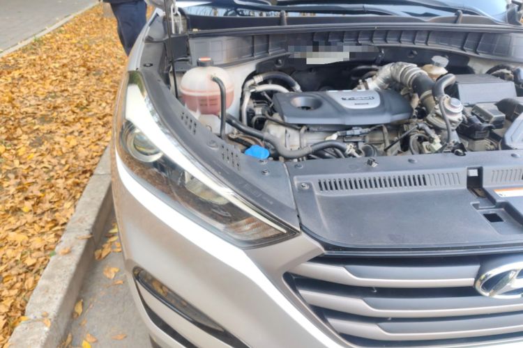 Used Hyundai Tucson 2015 1.6T Dual-Clutch Two-Wheel-Drive Smart Model Engine Bay Right