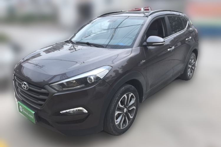 Used Hyundai Tucson 2015 1.6T Dual-Clutch Two-Wheel-Drive Leading Model Guazi used car, China used car export, Used car for sale, Used  cars, Cheapest cars for sale