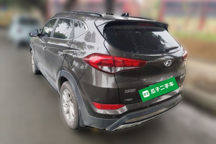 Used Hyundai Tucson 2015 1.6T Dual-Clutch Two-Wheel-Drive Leading Model Rear Left 45 Deg