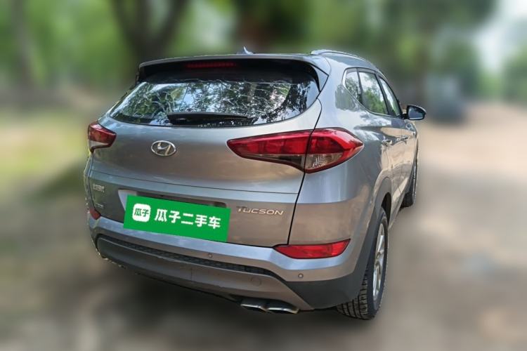 Used Hyundai Tucson 2015 1.6T Dual-Clutch Two-Wheel-Drive Smart Model Rear Right 45 Deg