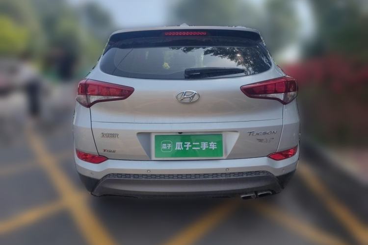 Used Hyundai Tucson 2015 1.6T Dual-Clutch Two-Wheel-Drive Smart Model Rear
