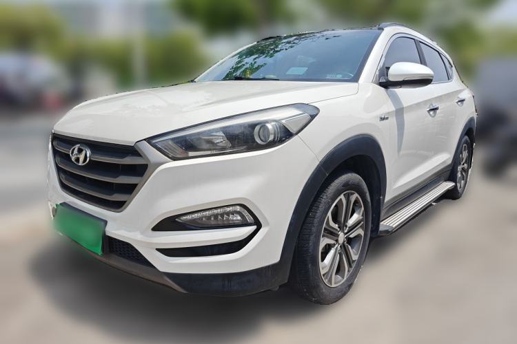 Used Hyundai Tucson 2015 1.6T Dual-Clutch Two-Wheel-Drive Leading Model Guazi used car, China used car export, Used car for sale, Used  cars, Cheapest cars for sale