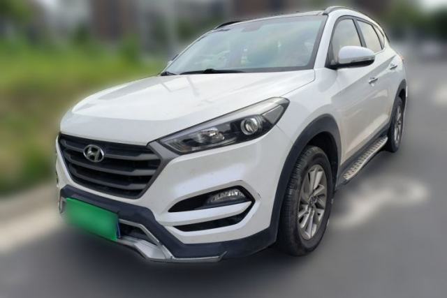 Used Hyundai Tucson 2015 2.0L Automatic Two-Wheel Drive Smart Version