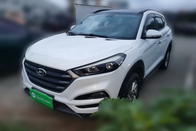 Used Hyundai Tucson 2015 2.0L Automatic Two-Wheel Drive Smart Version