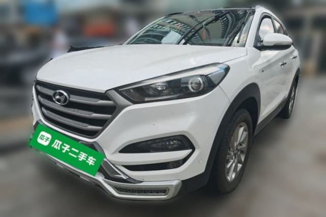 Hyundai Tucson 2015 1.6T Dual-Clutch Two-Wheel-Drive Smart Model usado