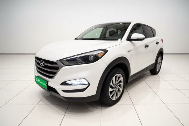 Hyundai Tucson 2015 1.6T Dual-Clutch Two-Wheel-Drive Smart Model d’occasion