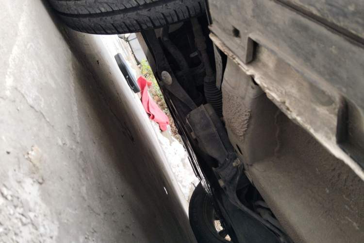 Used Hyundai Tucson 2015 2.0L Automatic Two-Wheel Drive Smart Version Chassis Front Left