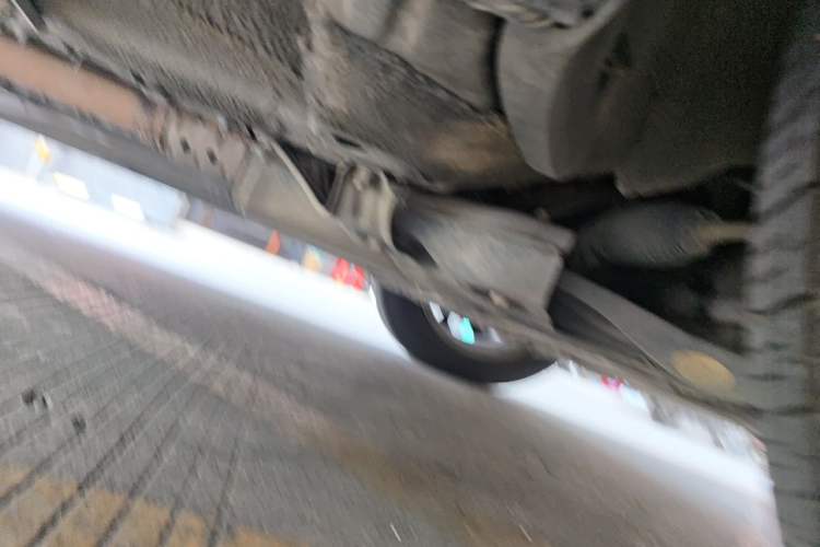 Used Hyundai Tucson 2015 1.6T Dual-Clutch Two-Wheel-Drive Smart Model Chassis Front Right