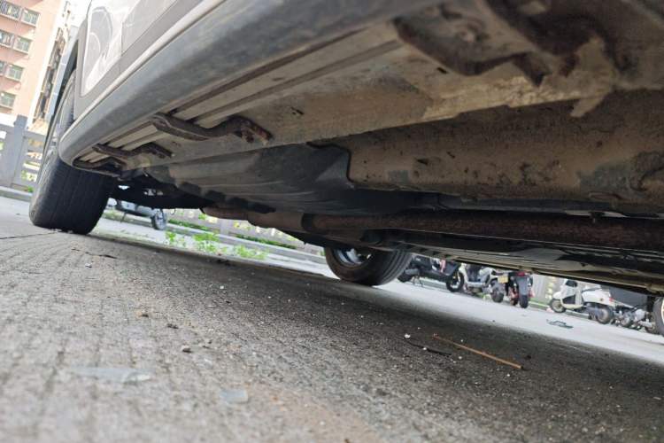Used Hyundai Tucson 2015 1.6T Dual-Clutch Two-Wheel-Drive Leading Model Chassis Front Right