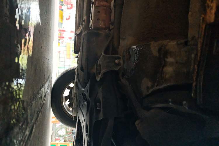 Used Hyundai Tucson 2015 1.6T Dual-Clutch Two-Wheel-Drive Smart Model Chassis Front Right
