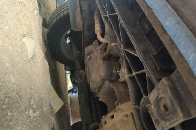 Used Hyundai Tucson 2015 1.6T Dual-Clutch Two-Wheel-Drive Smart Model Chassis Front Right