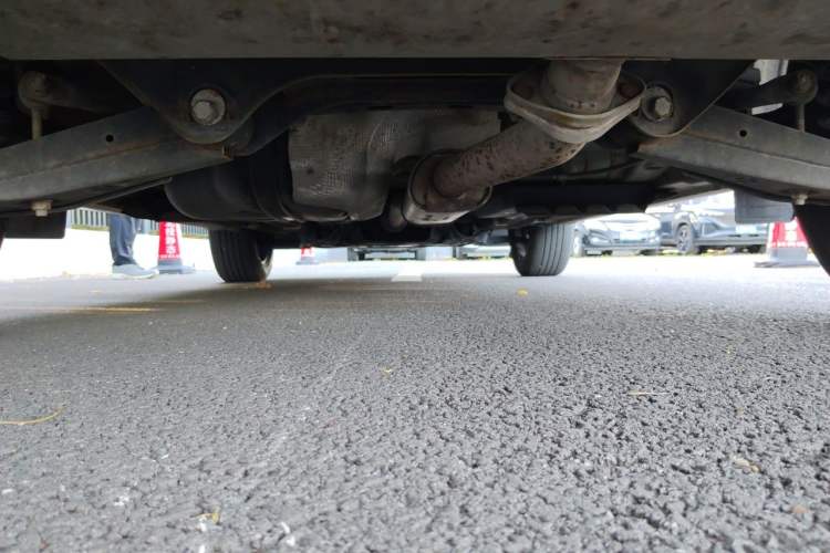 Used Hyundai Tucson 2015 1.6T Dual-Clutch Two-Wheel-Drive Leading Model Chassis Rear