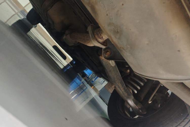 Used Hyundai Tucson 2015 1.6T Dual-Clutch Two-Wheel-Drive Smart Model Chassis Rear
