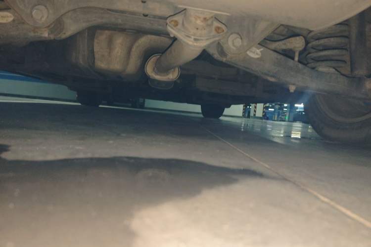 Used Hyundai Tucson 2015 1.6T Dual-Clutch Two-Wheel-Drive Smart Model Chassis Rear