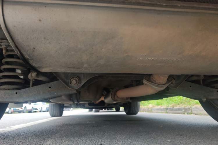 Used Hyundai Tucson 2015 1.6T Dual-Clutch Two-Wheel-Drive Leading Model Chassis Rear