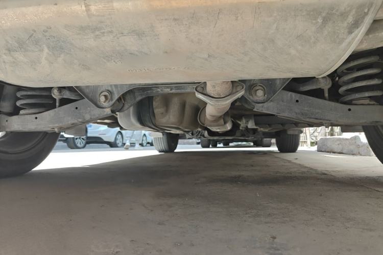 Used Hyundai Tucson 2015 1.6T Dual-Clutch Two-Wheel-Drive Smart Model Chassis Rear