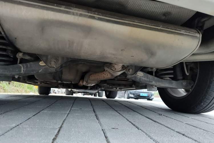 Used Hyundai Tucson 2015 1.6T Dual-Clutch Two-Wheel-Drive Smart Model Chassis Rear