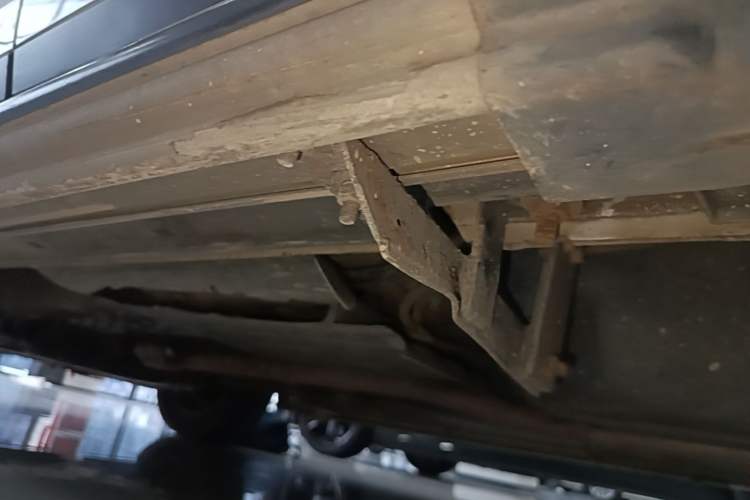 Used Hyundai Tucson 2015 2.0L Automatic Two-Wheel Drive Smart Version Chassis Rear Left