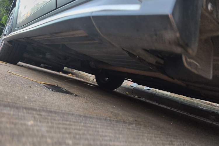 Used Hyundai Tucson 2015 1.6T Dual-Clutch Two-Wheel-Drive Leading Model Chassis Rear Left