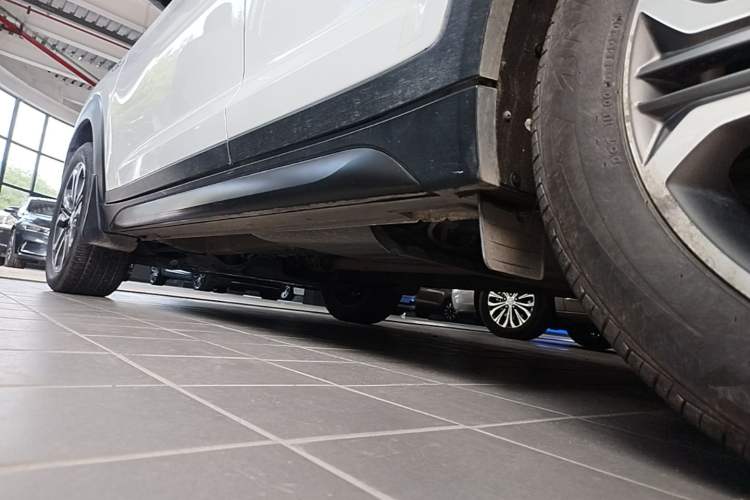Used Hyundai Tucson 2015 1.6T Dual-Clutch Two-Wheel-Drive Leading Model Chassis Rear Left