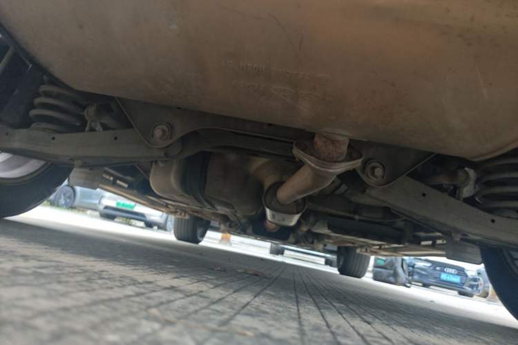 Used Hyundai Tucson 2015 1.6T Dual-Clutch Four-Wheel Drive Flagship Model Chassis Rear
