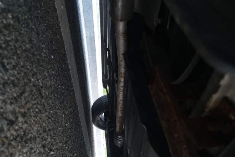 Used Hyundai Tucson 2015 1.6T Dual-Clutch Two-Wheel-Drive Leading Model Chassis Rear Right