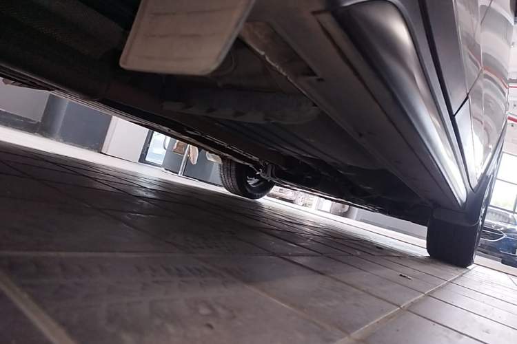 Used Hyundai Tucson 2015 1.6T Dual-Clutch Two-Wheel-Drive Leading Model Chassis Rear Right
