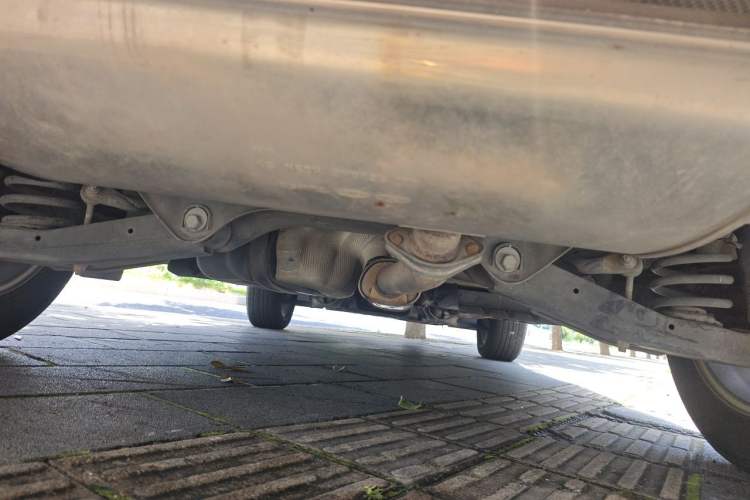 Used Hyundai Tucson 2015 1.6T Dual-Clutch Two-Wheel-Drive Smart Model Chassis Rear