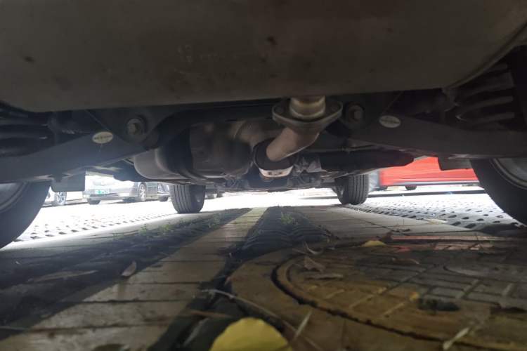Used Hyundai Tucson 2015 1.6T Dual-Clutch Two-Wheel-Drive Smart Model Chassis Rear
