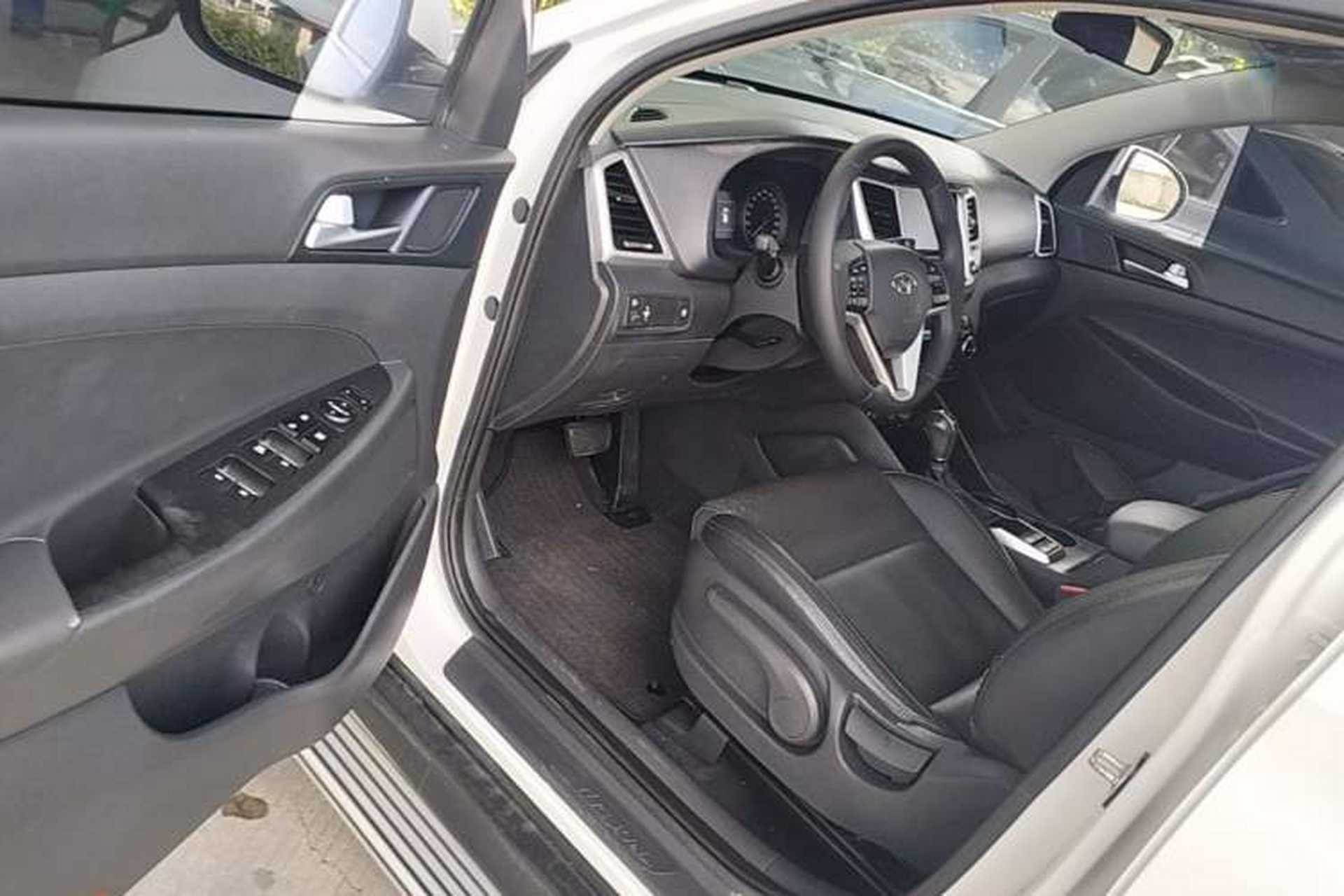 Used Hyundai Tucson 2015 1.6T Dual-Clutch Two-Wheel-Drive Smart Model Driver Seat